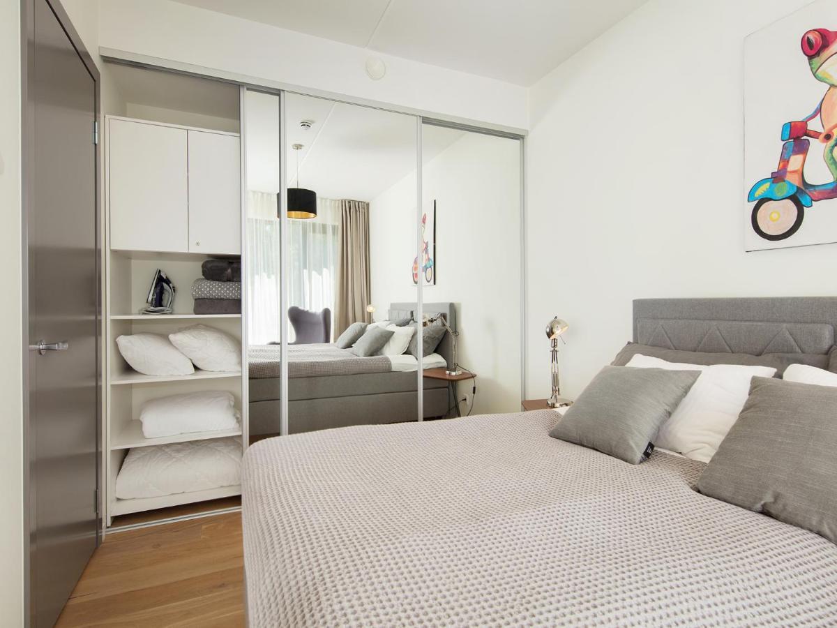One Apartments 페르누 외부 사진